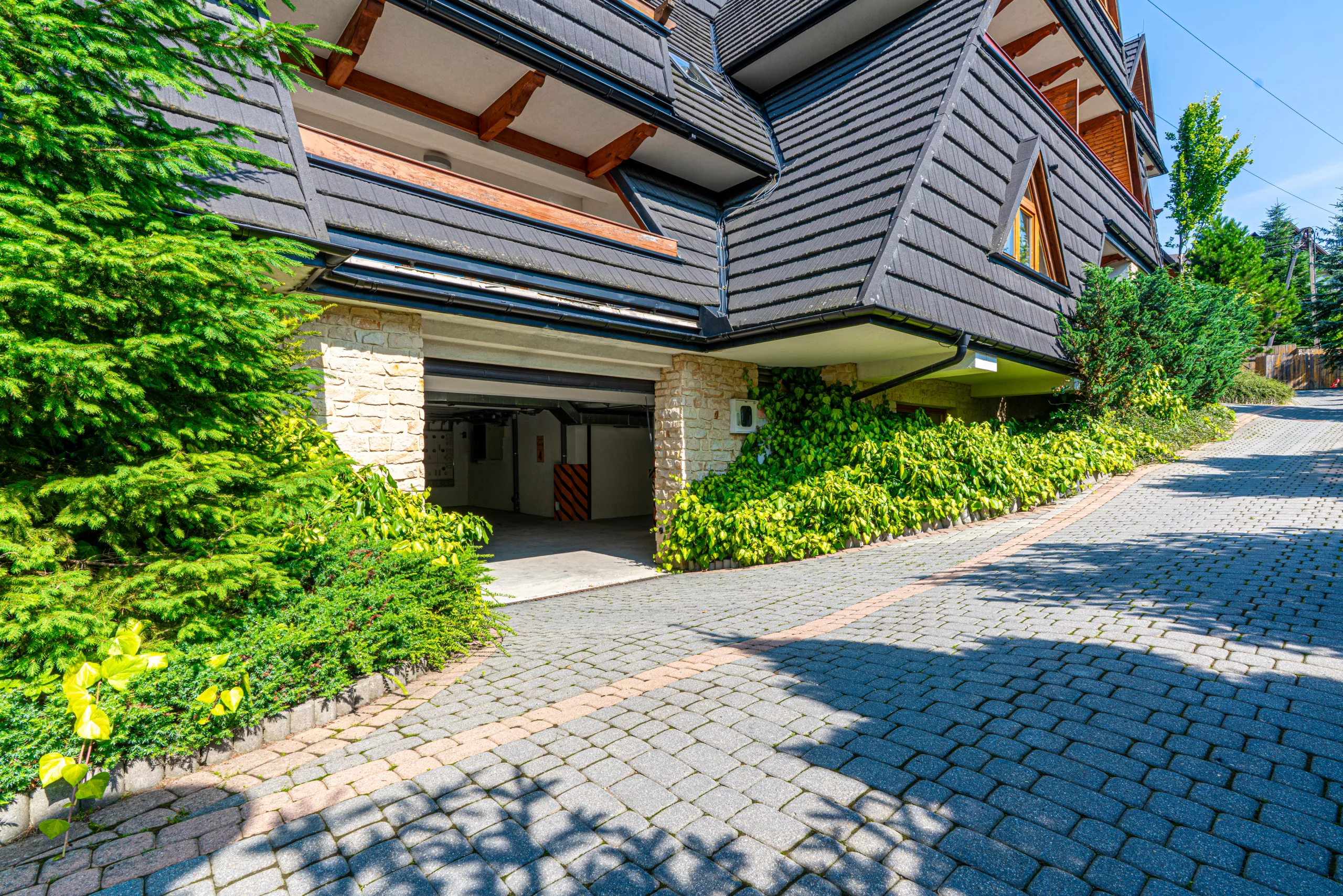 Snowbird Residence