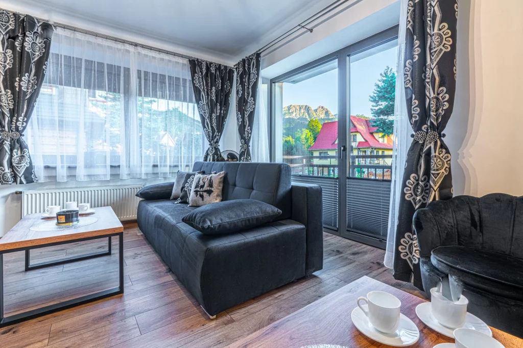 Apartament SEVEN nr1 z widokiem na Giewont & Sauna, Jacuzzi, Basen