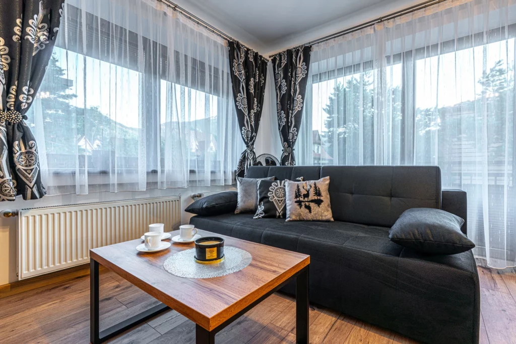 Apartament SEVEN nr1 z widokiem na Giewont & Sauna, Jacuzzi, Basen
