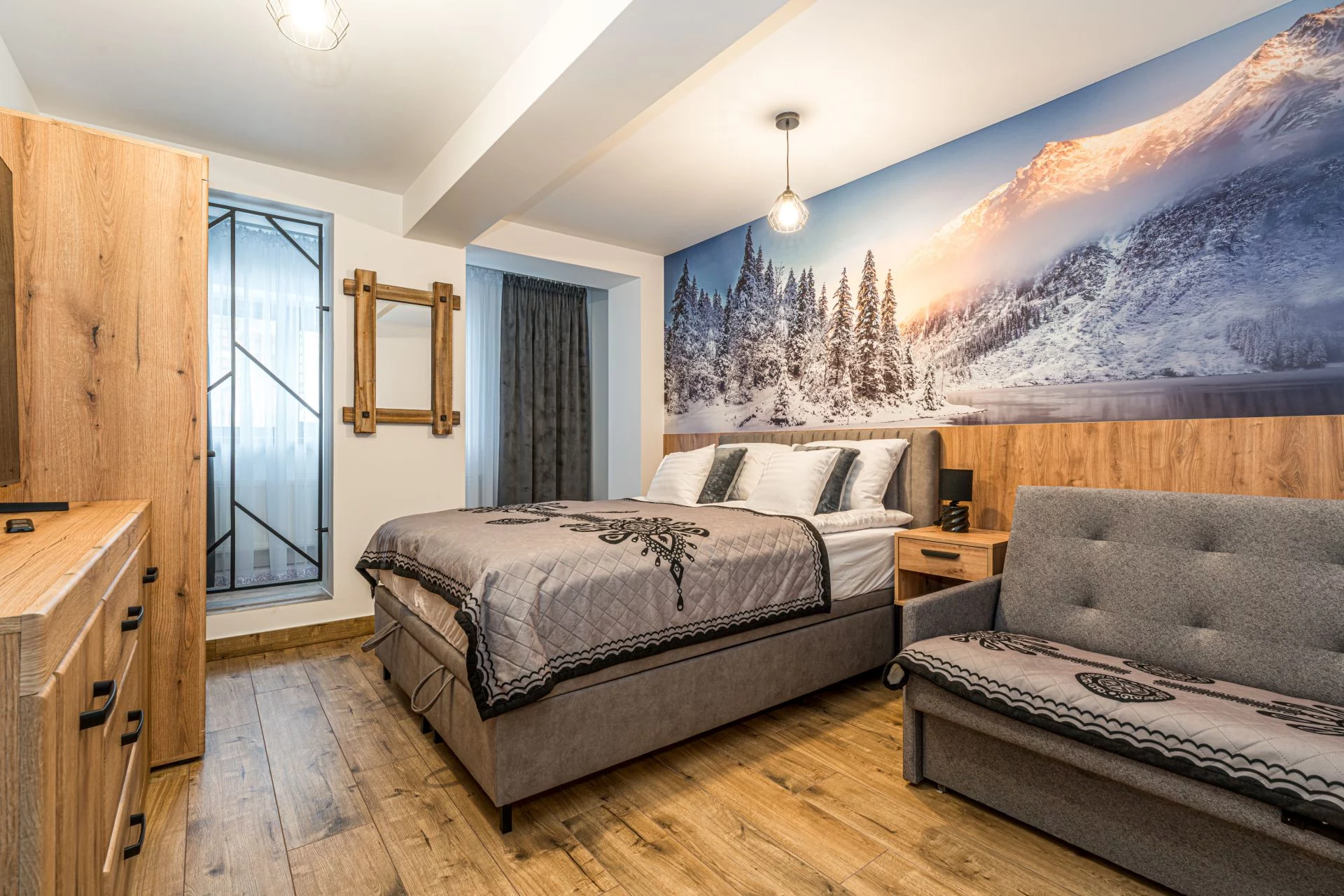 Apartament SEVEN nr2 z widokiem na Giewont & Sauna, Jacuzzi, Basen