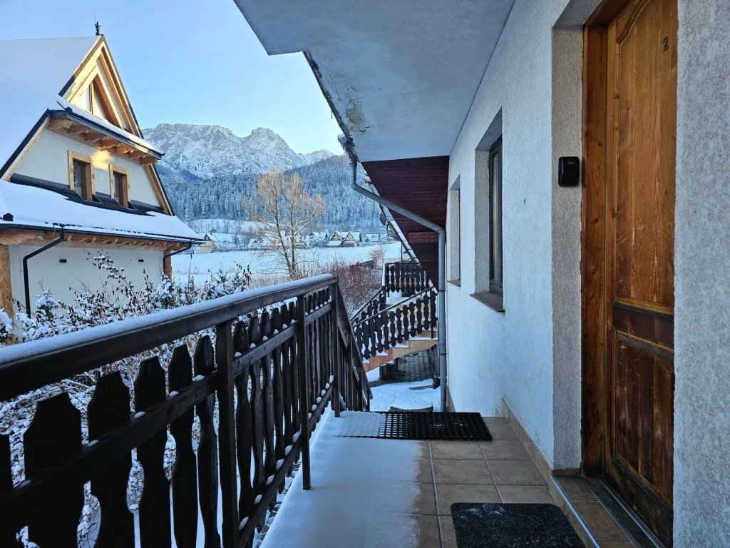 Skibówki 11A - Apartament Rodzinny Tatra