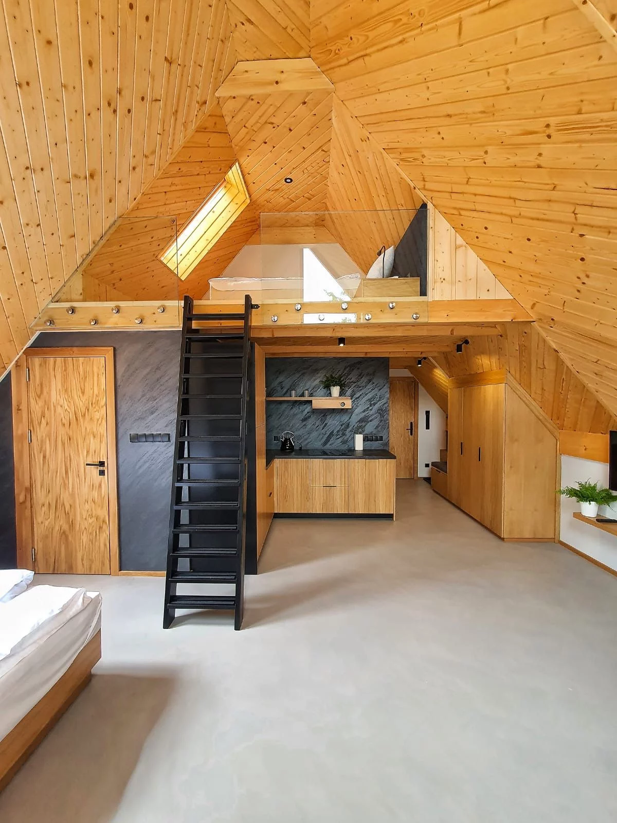 1 - Apartament 4 osobowy typu studio z antresolą